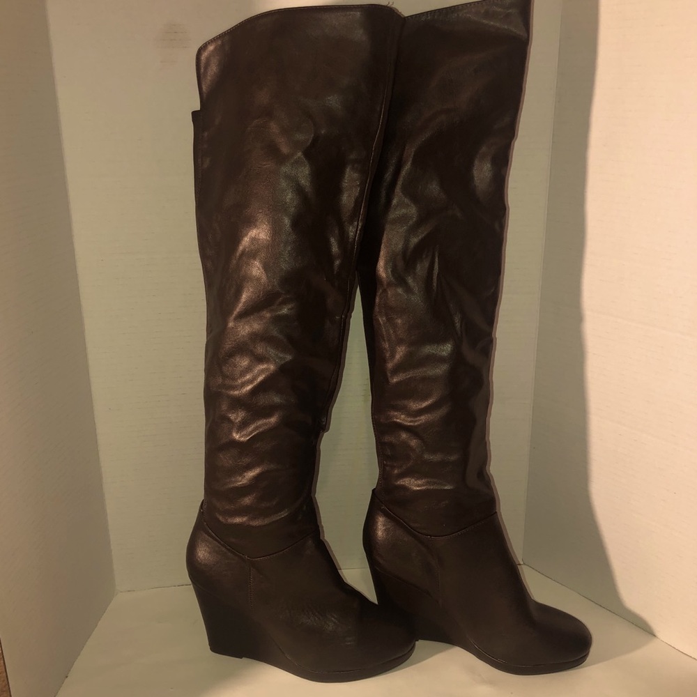 NWT Rouge Dark Brown Over the Knee Boots Sz 9M